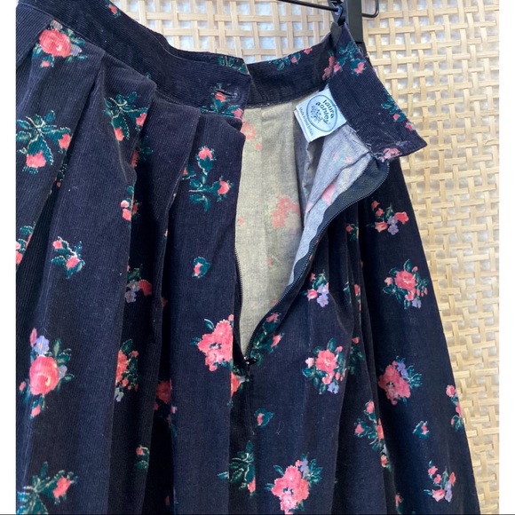 Vintage Laura Ashley Floral Pleated Midi Skirt - Picture 3 of 4